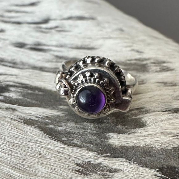 NEW Amethyst Poison Ring 925 Sterling Silver Stamped ✨ SIZE 5.5 - Picture 5 of 5
